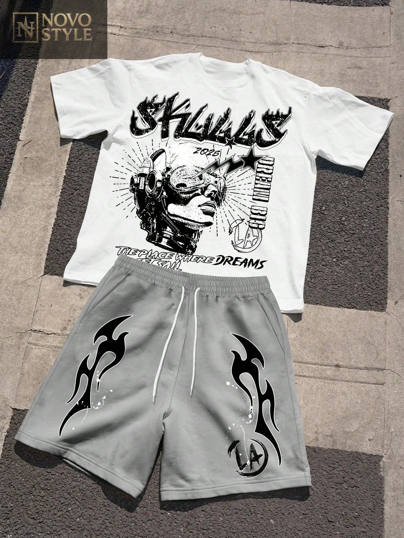 Manfinity EMRG Men's Casual Figure & Letter Print Short Sleeve T-Shirt And Shorts Set, Summer Novo Style