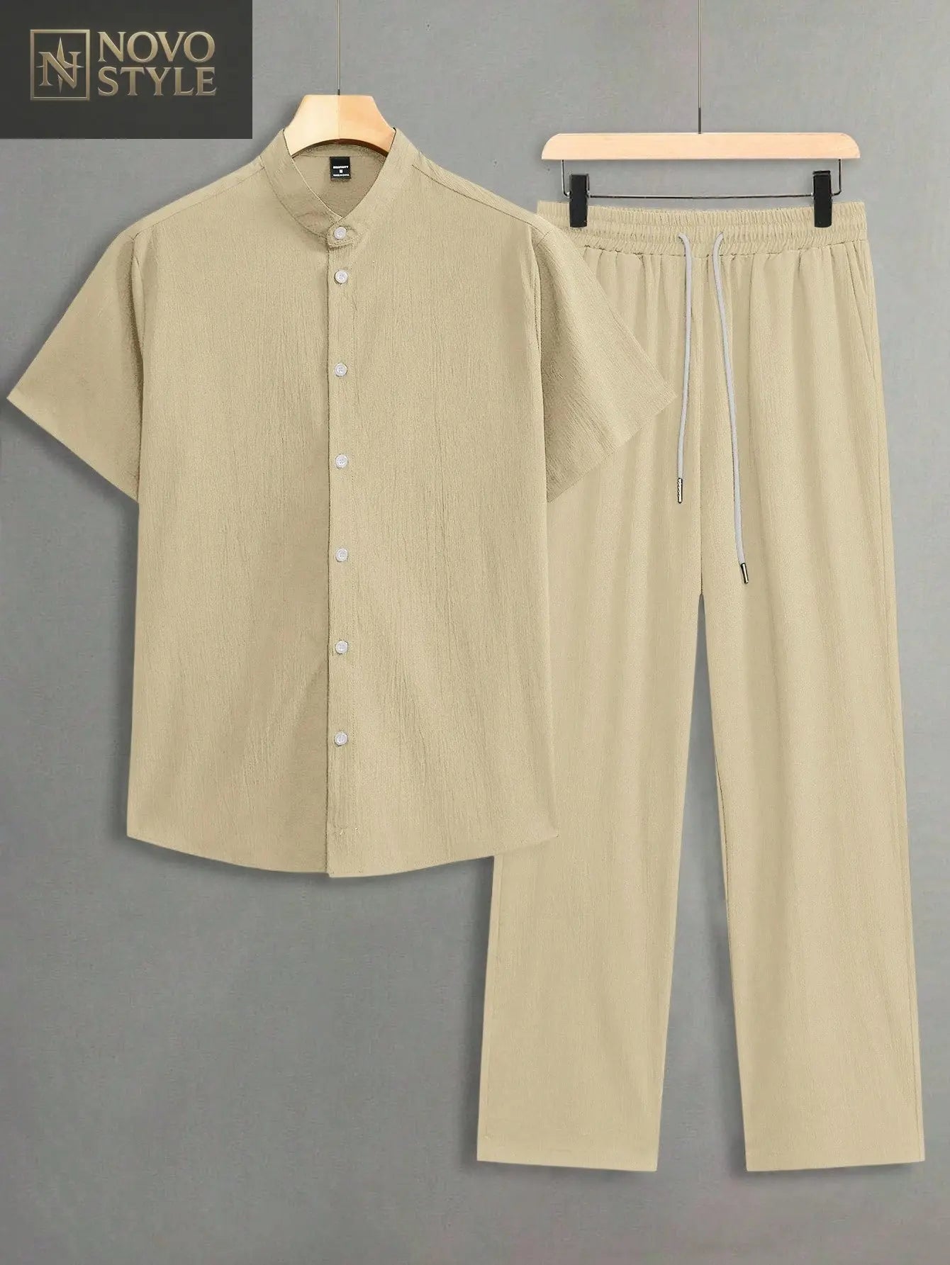 Novo Style  2pcs Men Casual Solid Color Textured Short Sleeve Shirt And Drawstring Waist Loose Straight-Leg Pants Set, Men Two Pieces Outfits, Men Clothes Novo Style